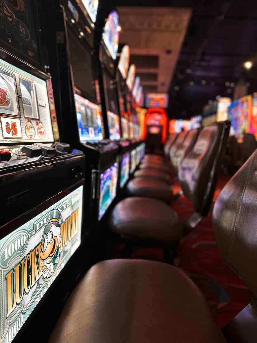 Admiral Shark Casino: Dive into a Thrilling Online Gaming Experience