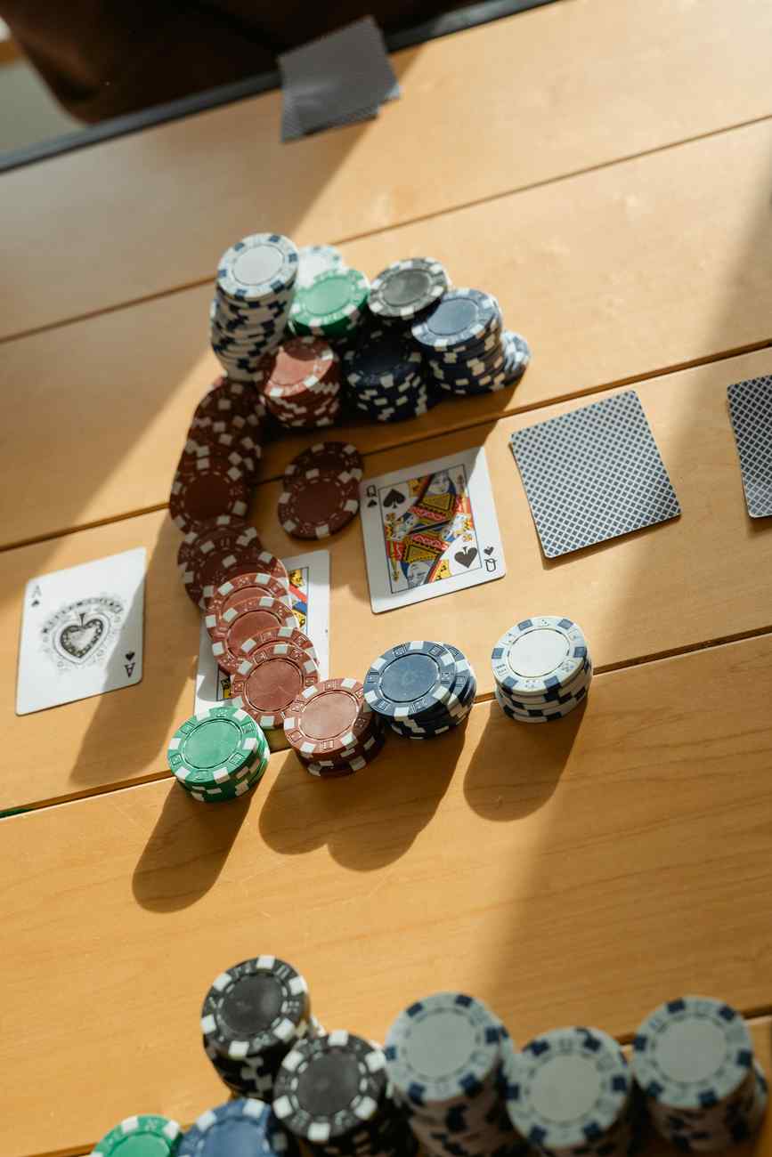 Casinos en Ligne Sans Licence : L'Attrait du Risque et les Alternatives Sûres (Wild Dice Casino en Exemple)